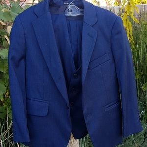 Boys Boccacio complete suit sz 6